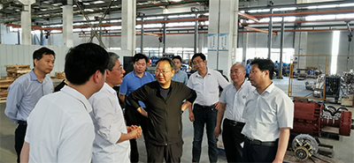 領導視察強助力，企業(yè)建設穩(wěn)推進